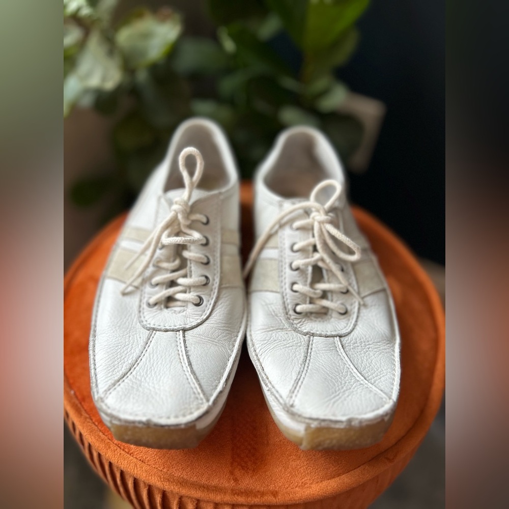Hush Puppies White Sneakers